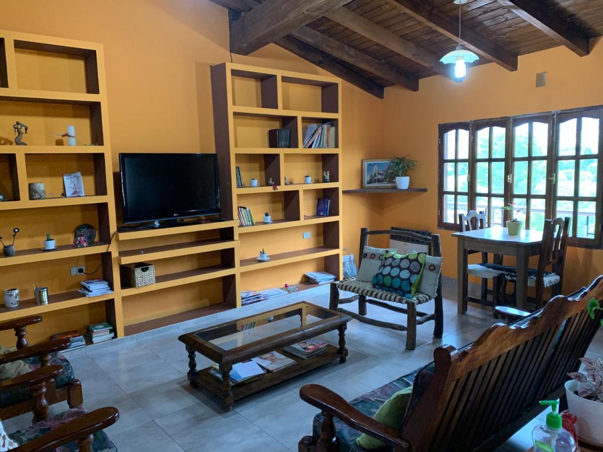 Hostal Casa De Piedra Humahuaca Luaran gambar